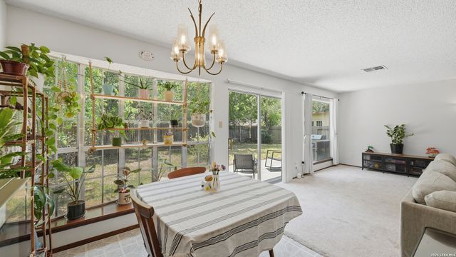 5938 HIDDEN BOULDER ST, San Antonio, TX 78250