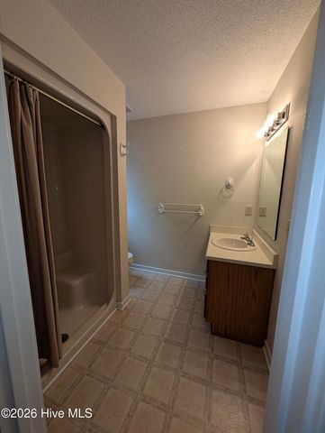 5916 Chester Street, Wilmington, NC 28405