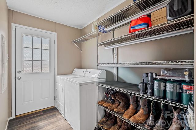 59 Alberto Way, Hendersonville, NC 28792