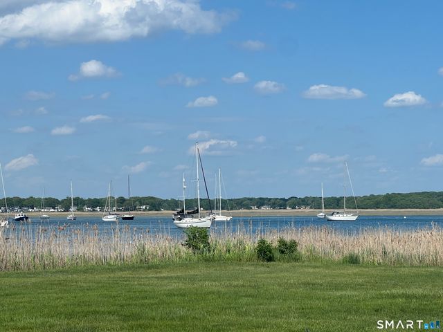 50 Birdseye Street 407, Stratford, CT 06615
