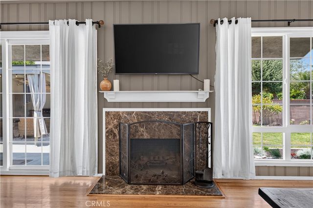 1919 Nipomo, Long Beach, CA 90815