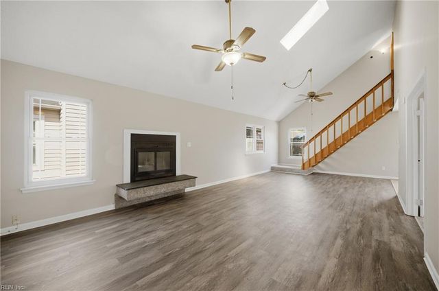 5441 Chatham Hall DR, Virginia Beach, VA 23464