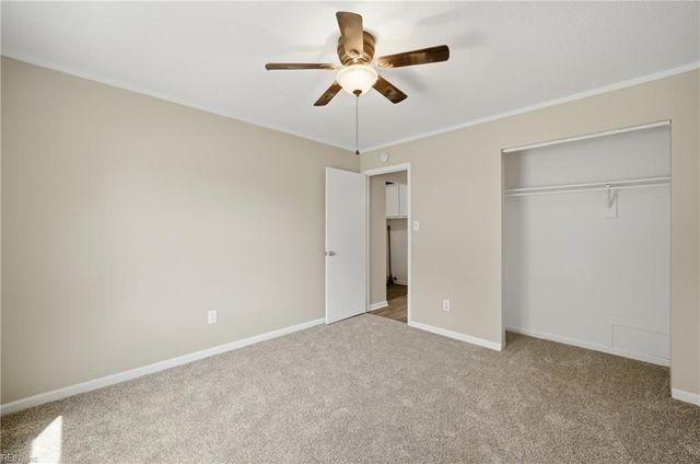 5441 Chatham Hall DR, Virginia Beach, VA 23464