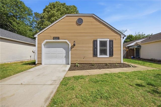 5441 Chatham Hall DR, Virginia Beach, VA 23464