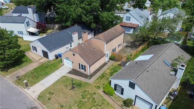 5441 Chatham Hall DR, Virginia Beach, VA 23464