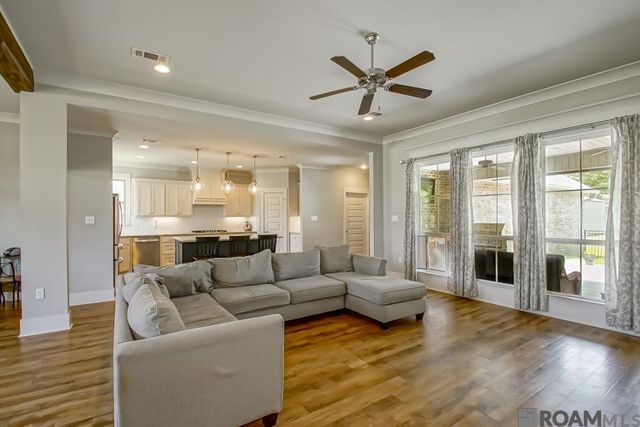 34951 Clinton Allen Rd, Denham Springs, LA 70706