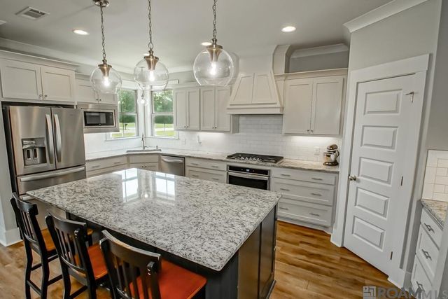 34951 Clinton Allen Rd, Denham Springs, LA 70706