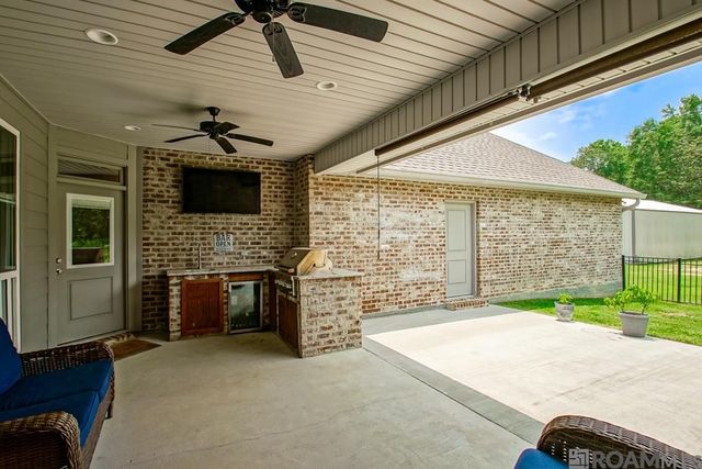34951 Clinton Allen Rd, Denham Springs, LA 70706