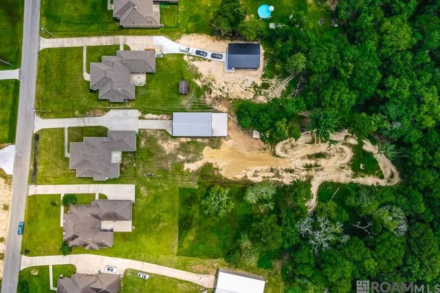 34951 Clinton Allen Rd, Denham Springs, LA 70706