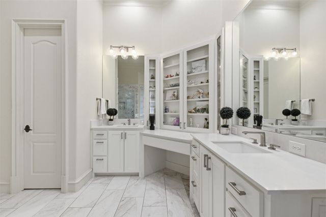 12046 Arbargee Circle, Dallas, TX 75230