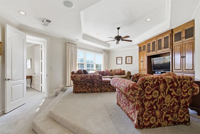 12046 Arbargee Circle, Dallas, TX 75230