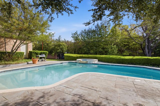 12046 Arbargee Circle, Dallas, TX 75230