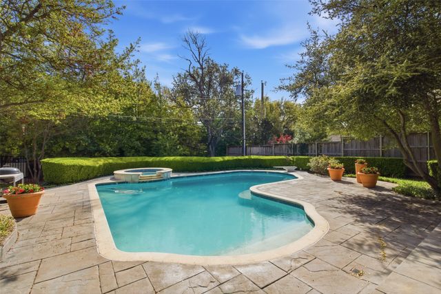 12046 Arbargee Circle, Dallas, TX 75230