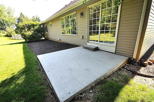 5014 Stern Line Court, South Bend, IN 46628