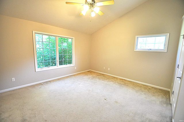 5014 Stern Line Court, South Bend, IN 46628