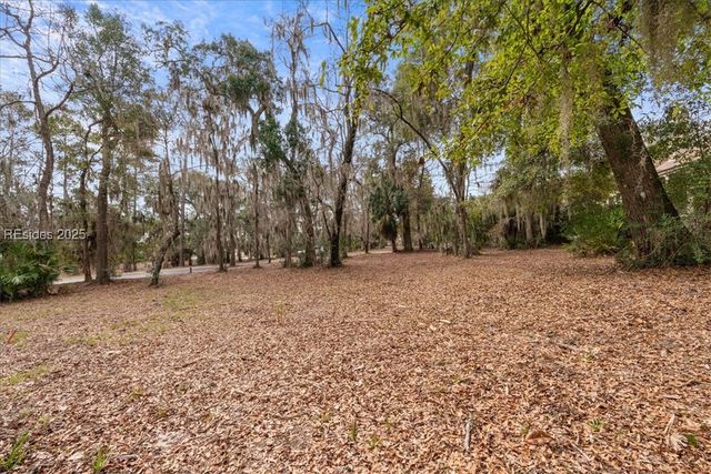 304 De la Gaye Pt, Beaufort, SC 29902