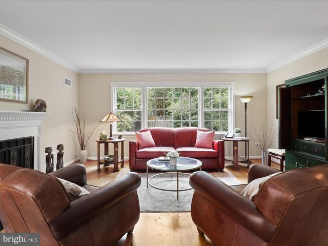 610 S ROYAL ST, Alexandria, VA 22314
