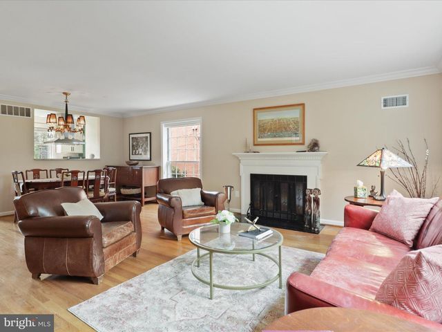 610 S ROYAL ST, Alexandria, VA 22314
