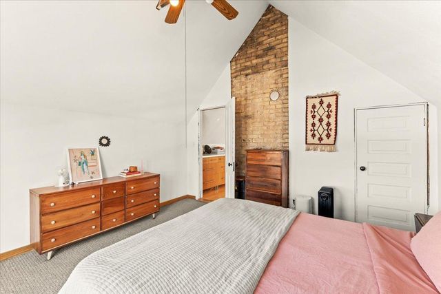 1911 Elliot Avenue, Minneapolis, MN 55404