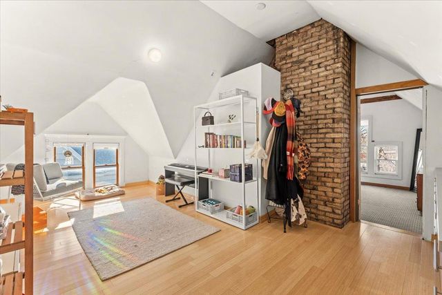 1911 Elliot Avenue, Minneapolis, MN 55404