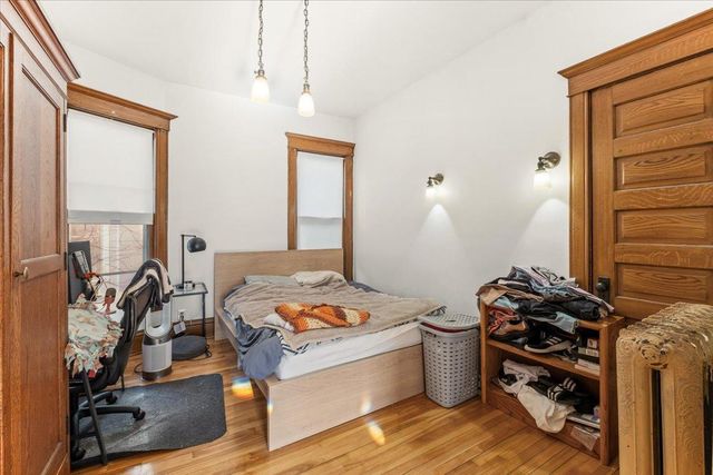 1911 Elliot Avenue, Minneapolis, MN 55404