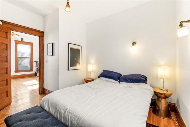 1911 Elliot Avenue, Minneapolis, MN 55404