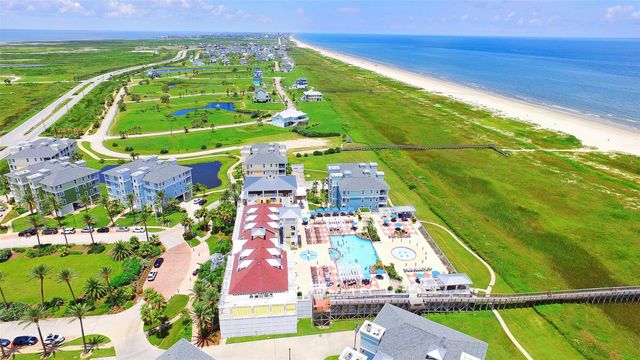 4231 Pointe West 103, Galveston, TX 77554