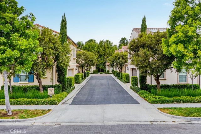 181 Bright Poppy, Irvine, CA 92618