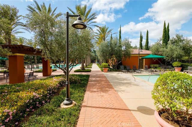 181 Bright Poppy, Irvine, CA 92618