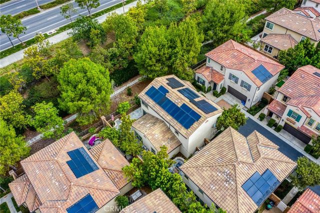 181 Bright Poppy, Irvine, CA 92618