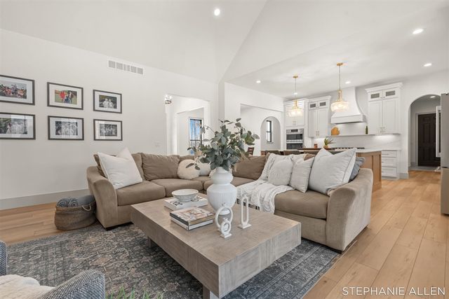 5467 Cline Road, Fruitport, MI 49415