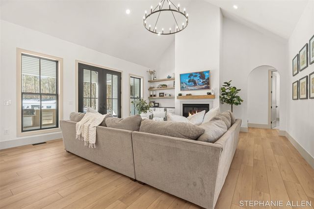 5467 Cline Road, Fruitport, MI 49415