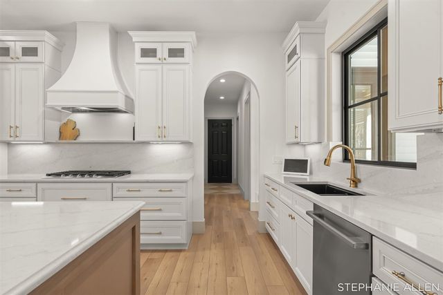 5467 Cline Road, Fruitport, MI 49415