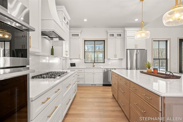 5467 Cline Road, Fruitport, MI 49415