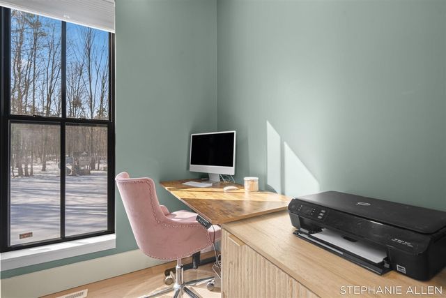 5467 Cline Road, Fruitport, MI 49415