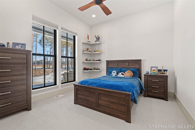 5467 Cline Road, Fruitport, MI 49415