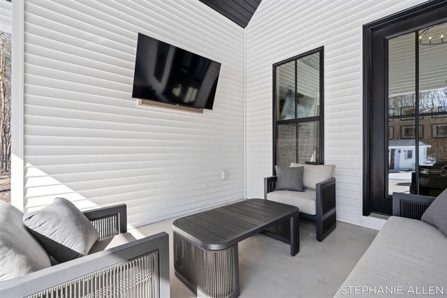 5467 Cline Road, Fruitport, MI 49415