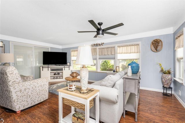 2860 PENGUIN LANE, Englewood, FL 34224