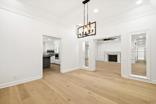 33 Plantation Acres Drive, Little Rock, AR 72210