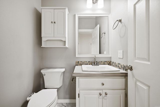 33 Plantation Acres Drive, Little Rock, AR 72210