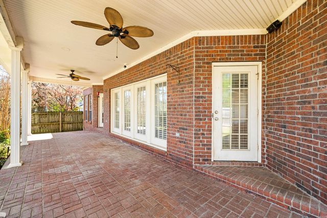 33 Plantation Acres Drive, Little Rock, AR 72210