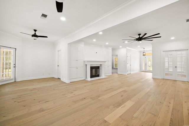 33 Plantation Acres Drive, Little Rock, AR 72210