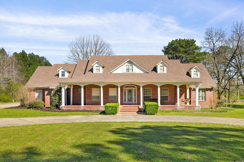 33 Plantation Acres Drive, Little Rock, AR 72210