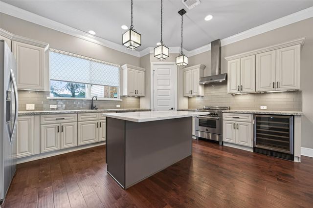 1429 W 21st Street, Houston, TX 77008