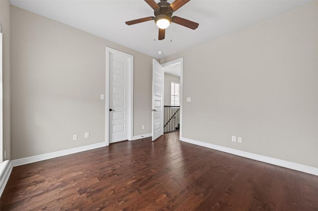 1429 W 21st Street, Houston, TX 77008