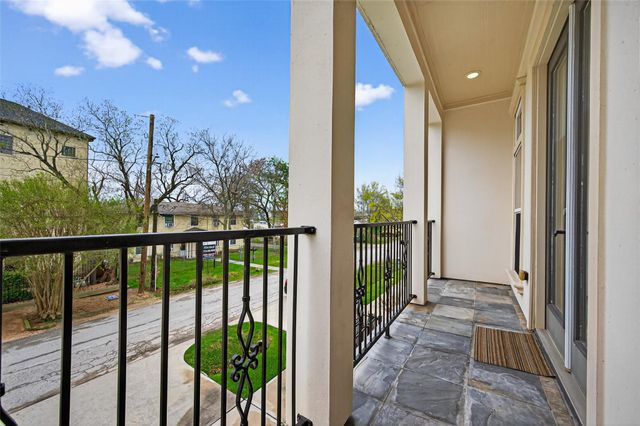 1429 W 21st Street, Houston, TX 77008