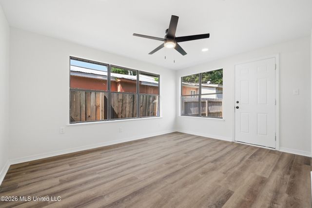 2900 8th Avenue, Gulfport, MS 39501