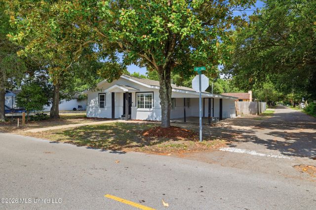 2900 8th Avenue, Gulfport, MS 39501