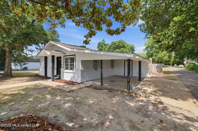 2900 8th Avenue, Gulfport, MS 39501