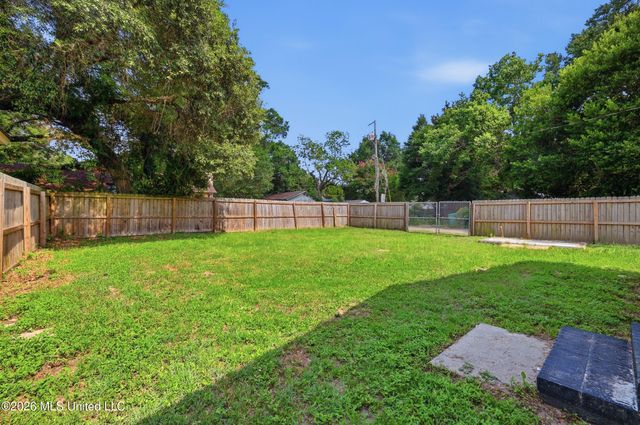 2900 8th Avenue, Gulfport, MS 39501